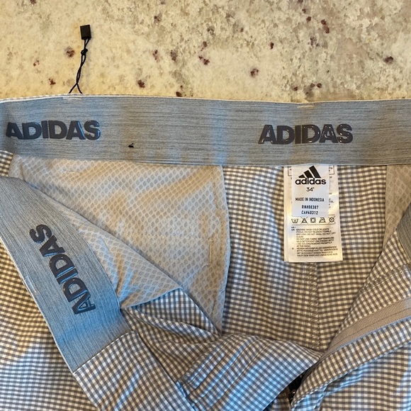 NWOT Adidas Golf Shorts - Picture 4 of 7